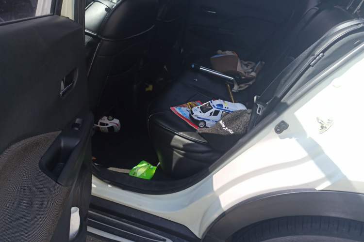 Used Nissan Kicks 2017 1.5L CVT Cool Enjoy Edition
