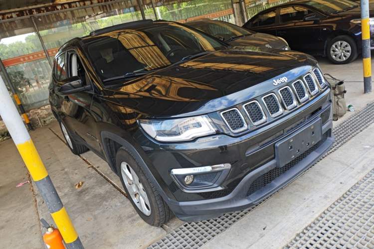 Used Jeep Compass 2017 200T Automatic Enjoyment Version
