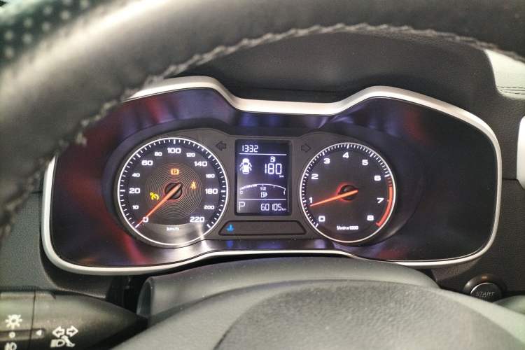 Used MG ZS 2018 1.5L Automatic Luxury Edition China V Standard
