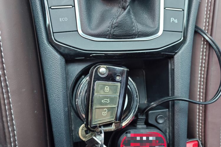 Used Volkswagen Sagitar 2024 300TSI DSG Excellence Edition Vehicle Key