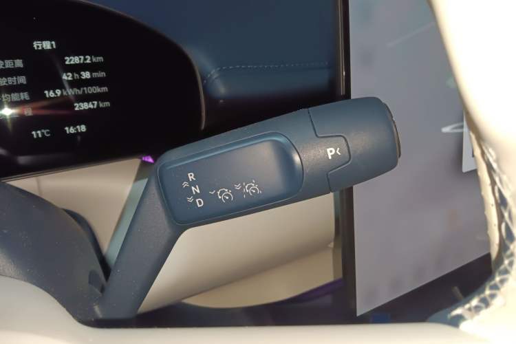 Used Zeekr 007 2024 Rear-Drive Intelligent Driving Version 75 kWh Gear Lever