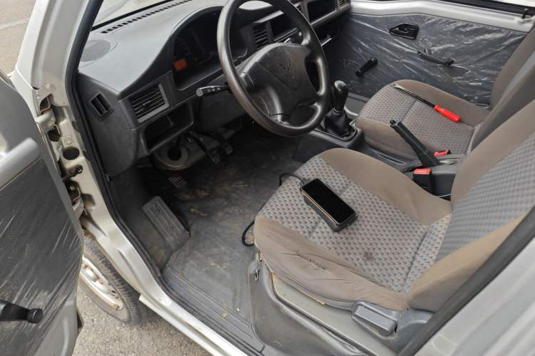 Used Wuling Zhiguang 2020 1.2L Practical Model China VI LSI