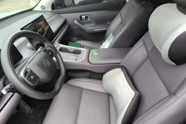 Used Leapmotor C16 2026 All-Electric 630 LiDAR Version 6-Seater
