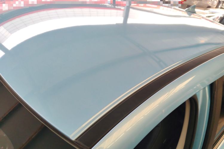 Used ORA iQ 2018 High-Range Version Smart Connectivity Model