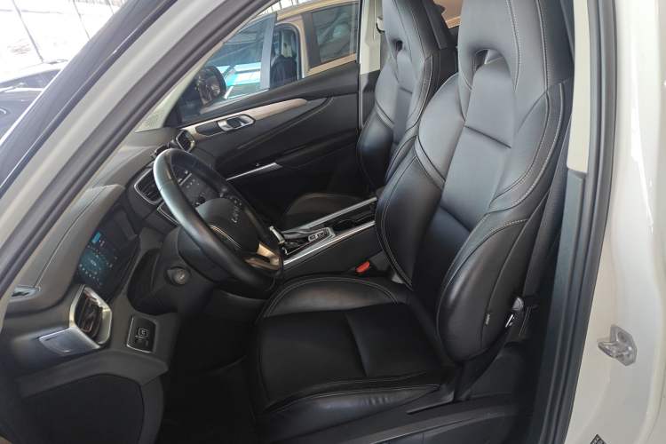 Used Lynk & Co 01 2018 2.0T Two-Wheel-Drive + Version