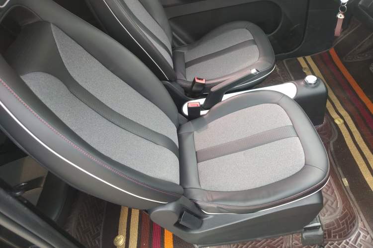 Used Wuling Hongguang MINIEV 2022 GAMEBOY 200km Gaming Edition with Lithium Iron Phosphate