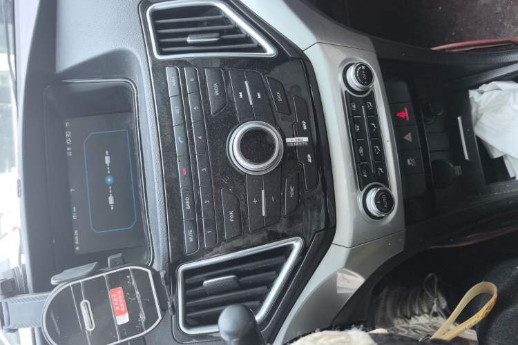 Used Great Wall C30 2016 1.5L AMT Luxury Model
