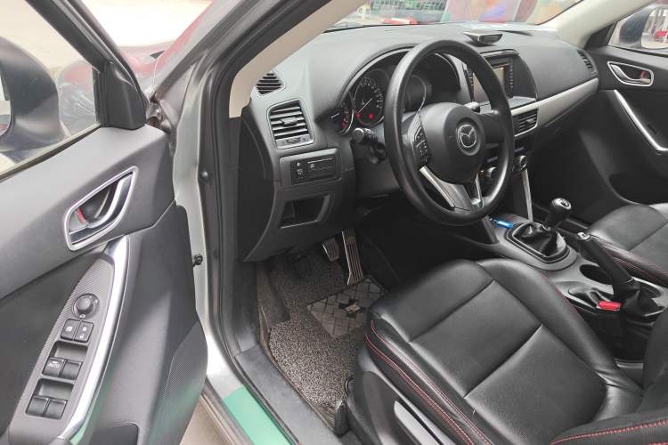 Used Mazda CX-5 2015 2.0L Manual Two-Wheel Drive Comfort Version