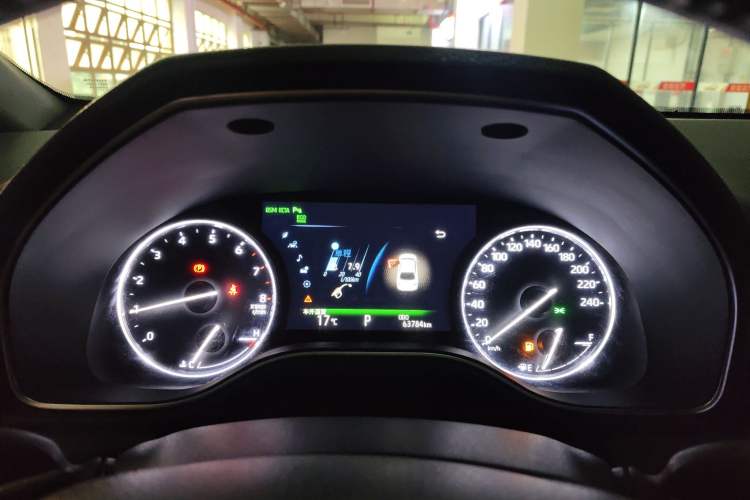 Used Toyota Avalon 2019 2.5L Touring Premium Version China VI Standard Instrument Cluster