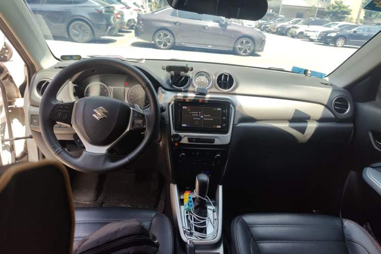 Used Suzuki Vitara 2016 1.4T Automatic Two-Wheel Drive Luxury Version
