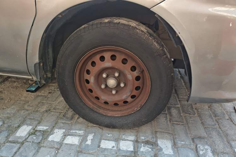 Used FORTHING Lingzhi 2019 M5 1.6L 7-Seater Exclusive Model China VI Standard
