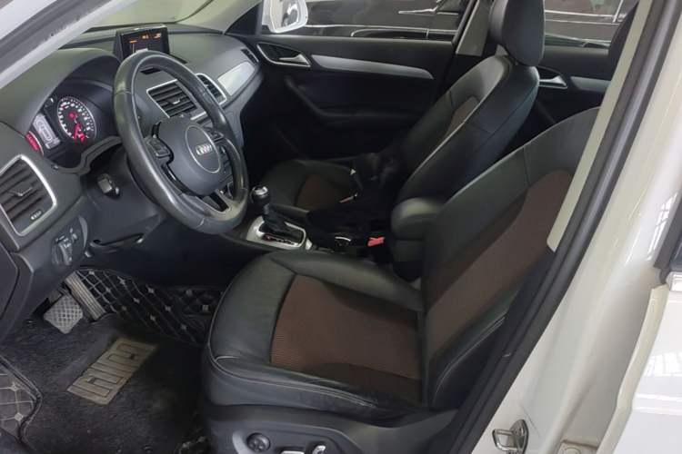 Used Audi Q3 2017 30 TFSI Fashion Model