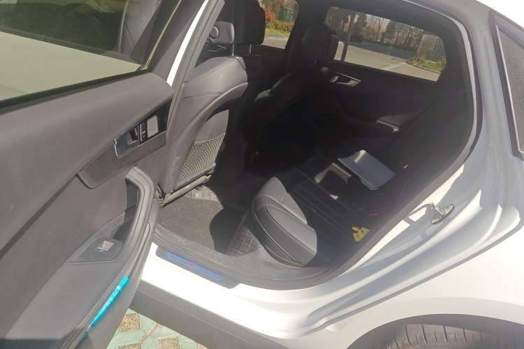 Used Audi A4L 2024 40 TFSI Luxury Dynamic Edition