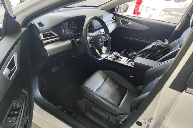 Used BYD Qin New Energy 2019 High-Range Luxury Model