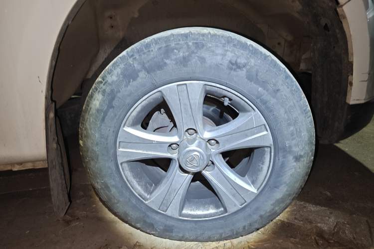 Used CHANGAN KAICHENG Shenqi F30 