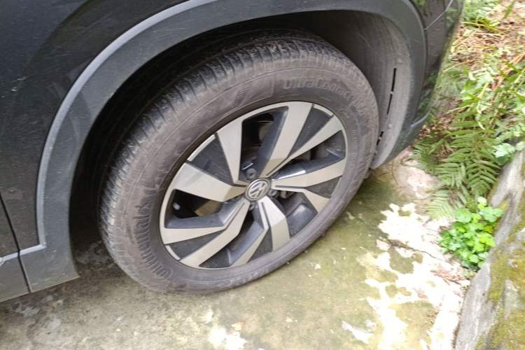 Used Volkswagen Tayron 2019 330TSI Two-Wheel Drive Luxury Model China VI Standard
