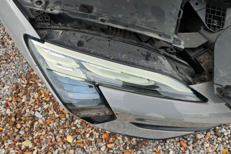 Used Hongqi EH7 2024 690 Pro Right Front Headlight