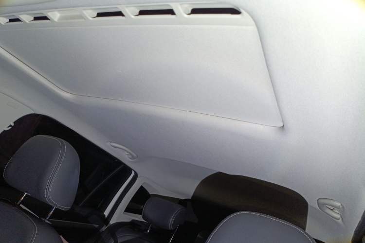 Used Volkswagen Gran Lavida 2017 230TSI DSG Comfort Edition Headliner