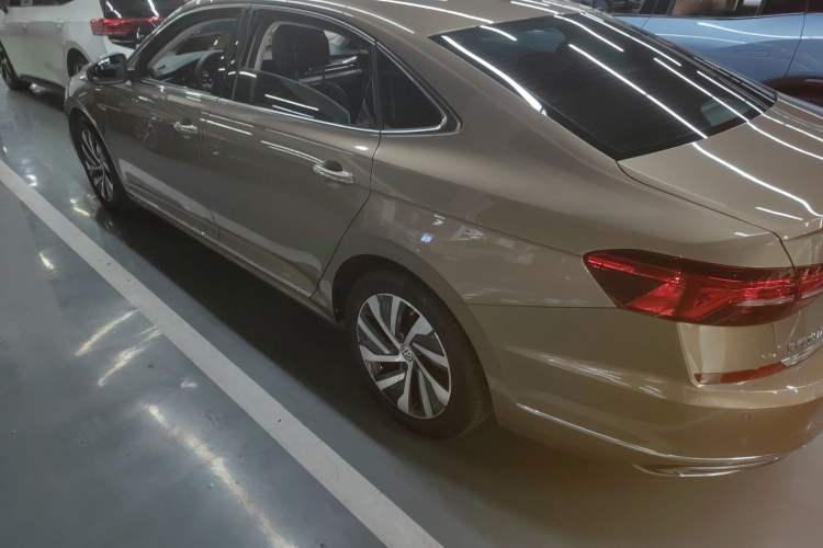 Used Volkswagen Passat New Energy 2019 430 PHEV Hybrid Luxury Edition
