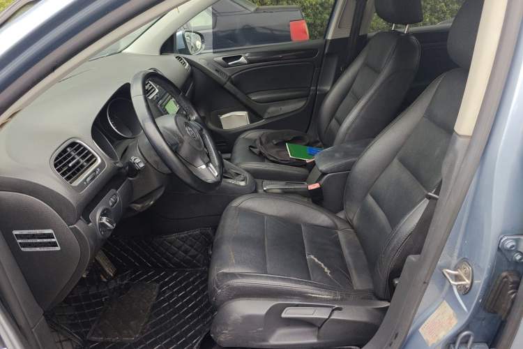 Used Volkswagen Golf 2012 1.4 TSI Automatic Comfort Edition Left Front Seat