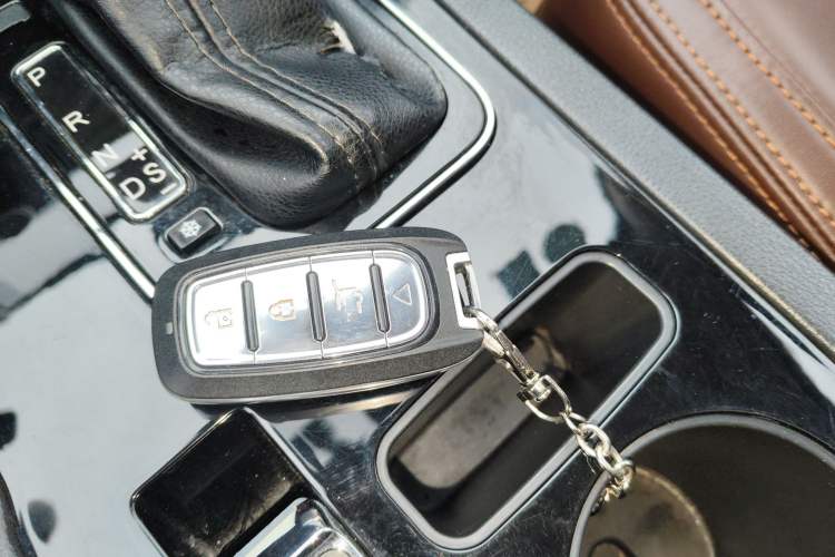 Used Yema T70 2016 Upgraded Model 1.8T CVT Flagship Edition