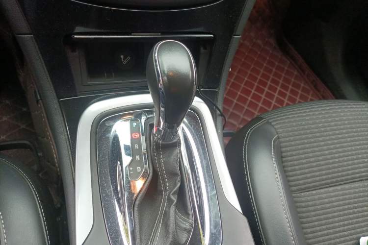 Used Buick Regal 2015 1.6T Leading Technology Model
