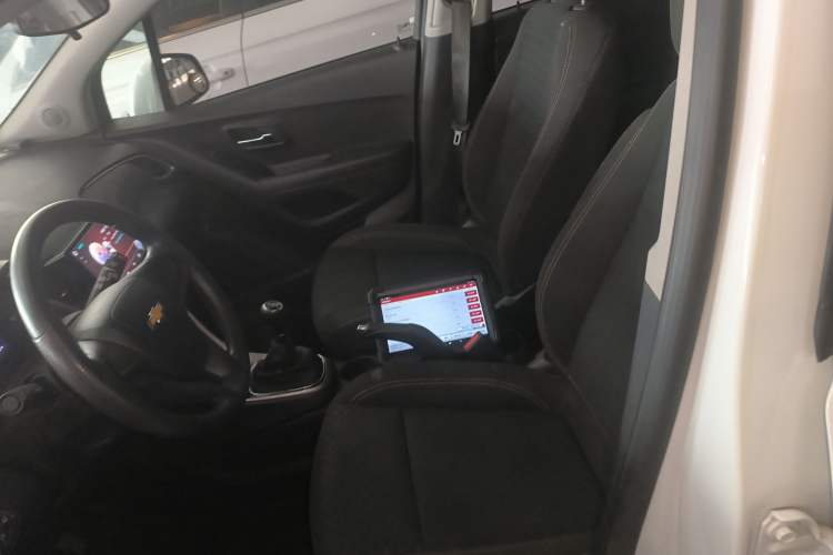 Used Chevrolet Trax 2018 330T Manual Transmission Two-Wheel Drive Comfort Version