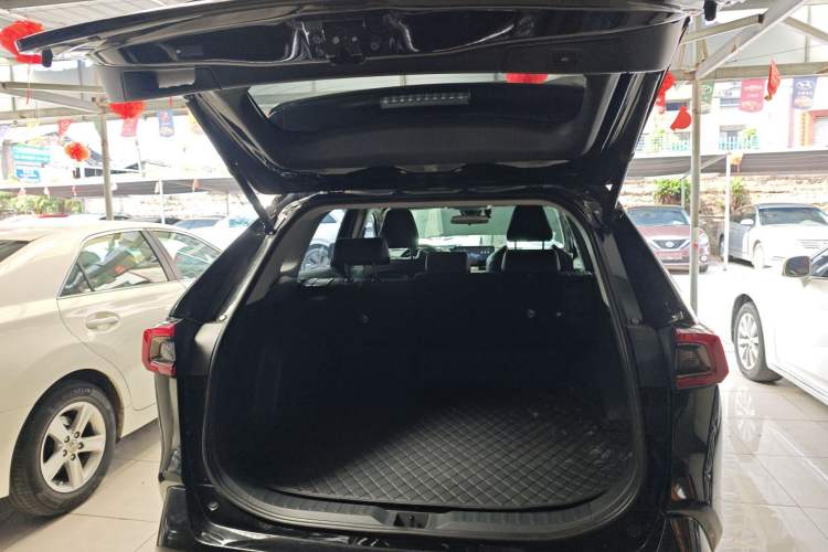 Used Toyota Wildlander 2024 2.0L CVT Two-Wheel Drive Luxury PLUS Edition Trunk