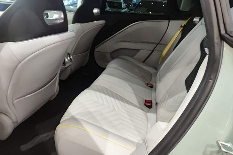 Used Avatr 11 2022 Long-Range Dual-Motor Luxury Edition 5 Seats