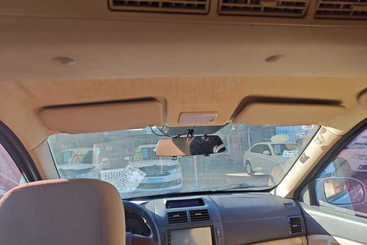 Used BAIC Weiwang M30 2017 1.5L M30S Standard DAM15DL
