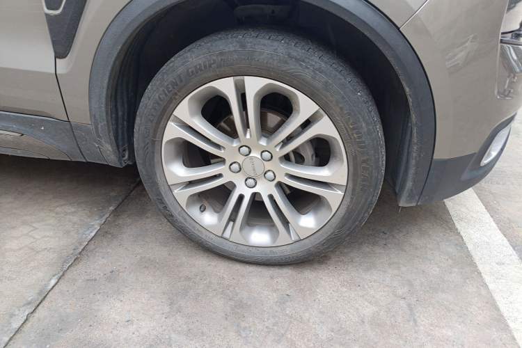 Used Lynk & Co 01 2019 2.0T Two-Wheel-Drive Pro Version China VI Standard
