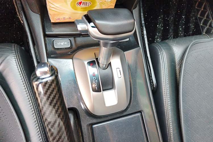 Used Honda Accord 2013 2.0L SE Gear Lever