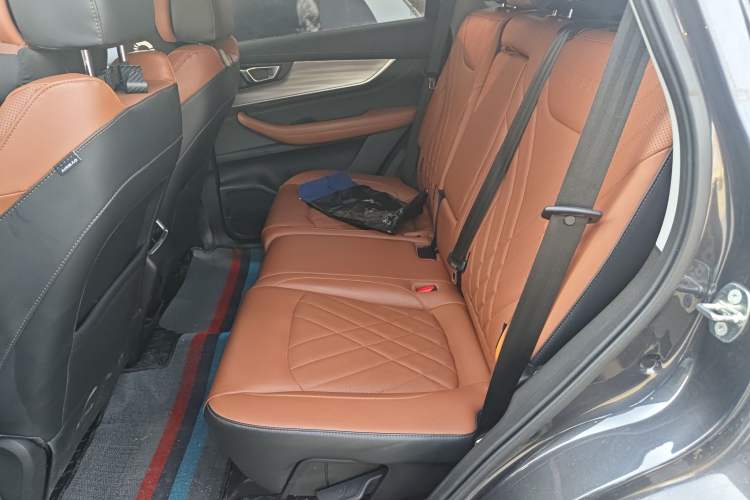 Used Chery Tiggo 8 PLUS 2021 290TGDI DCT Luxury Edition