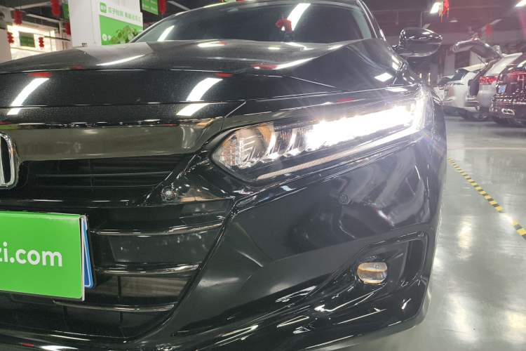 Used Honda Accord 2022 260TURBO Phantom Night · Prestige Edition Left Front Headlight