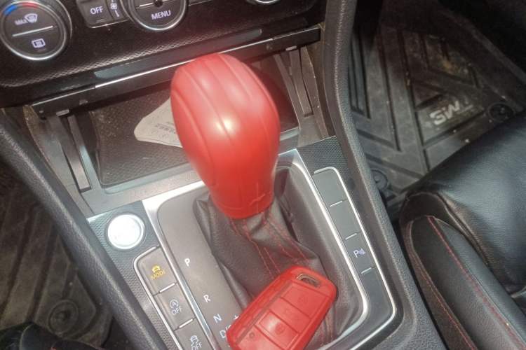 Used Volkswagen Golf GTI 2016 2.0 TSI GTI