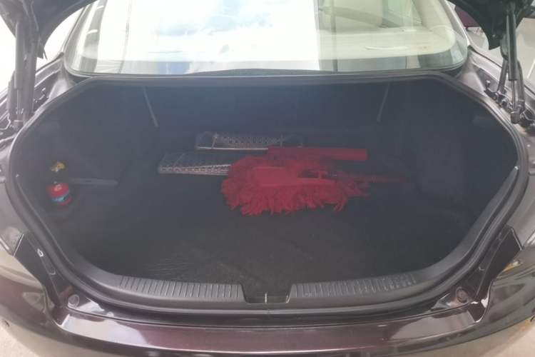 Used Mazda 6 2011 2.0L Automatic Fashion Edition