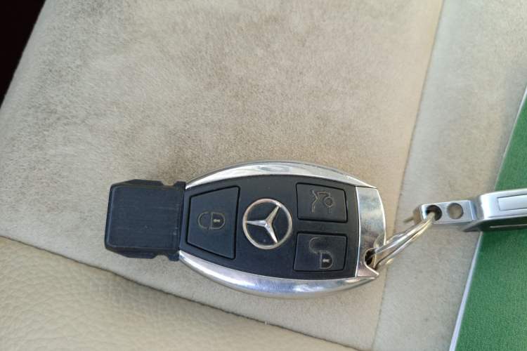 Used Mercedes-Benz GLK-Class 2015 GLK 260 4MATIC Dynamic Edition Ultimate Version
