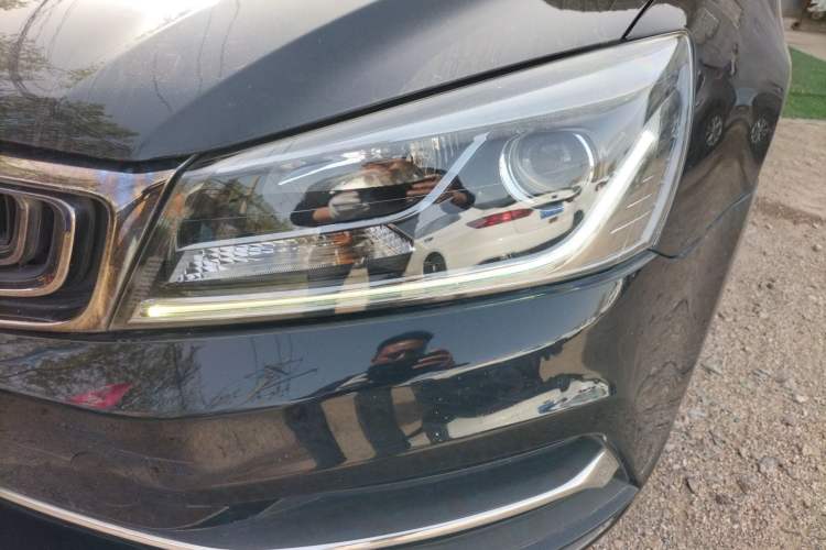 Used Geely Auto Emgrand 2018 1.5L Manual Upward Connect Edition Left Front Headlight