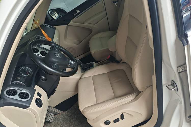 Used Volkswagen Tiguan 2015 1.8TSI Automatic Two-Wheel Drive Luxury Model