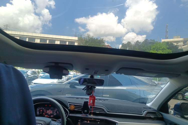 Used Audi Q3 Sportback 2020 40 TFSI Fashion Model
