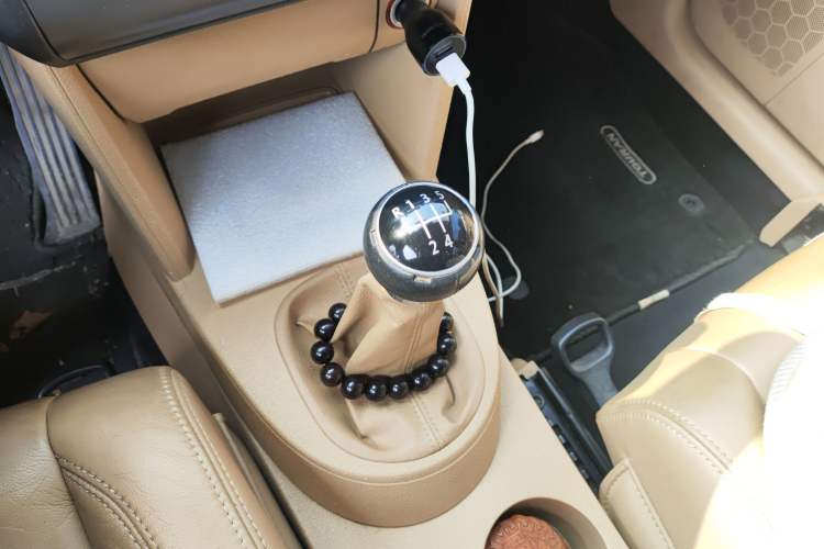 Used Volkswagen Touran 2011 1.4T Manual Zhiya Edition 5 Seats
