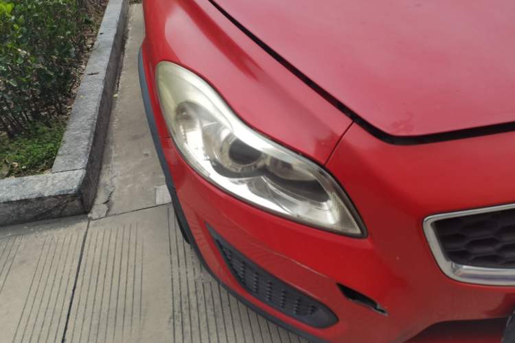 Used Volvo C30 2012 2.0L Aktiv
