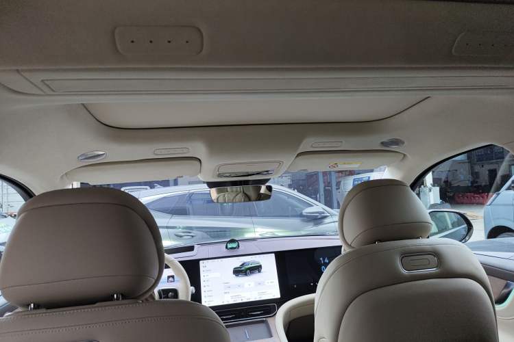 Used Hima AITO M9 2024 Range-Extended Ultra Version 42 kWh 6-Seater Model
