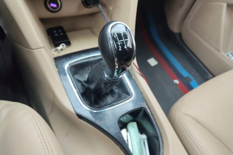 Used Baojun 730 2016 1.5L Manual Luxury Edition 7 Seats
