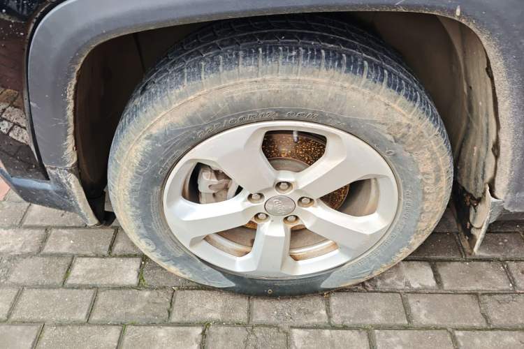 Used Jeep Compass 2017 200T Automatic Family Edition
