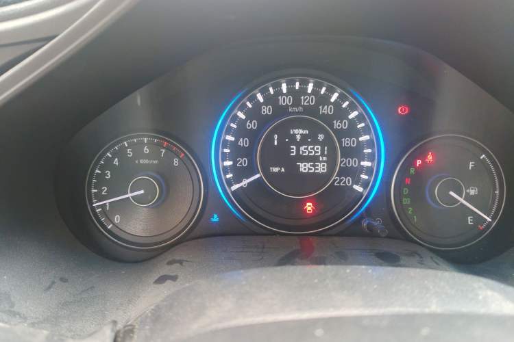 Used Honda Crider 2013 1.8L automatic luxury edition Odometer Close Up