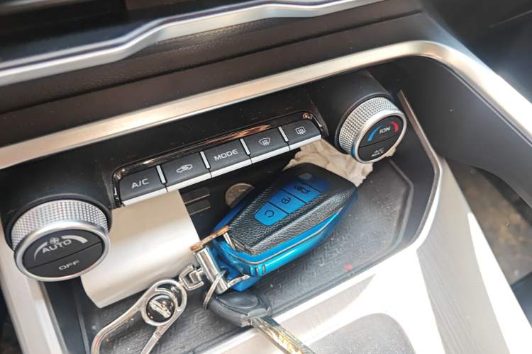 Used Geely Auto Coolray 2019 260T DCT Knight China VI Standard