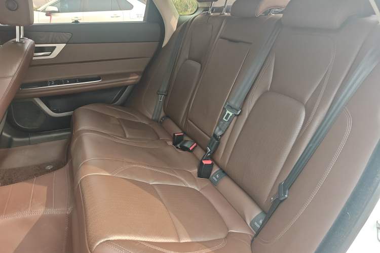 Used Jaguar XFL 2018 XFL 2.0T 250 PS Luxury Edition
