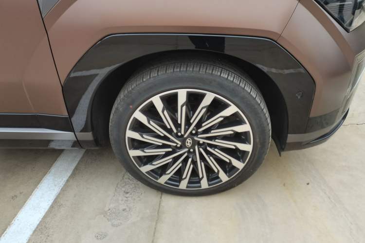 Used Hyundai Santa Fe 2024 2.0T Connoisseur Pro Max