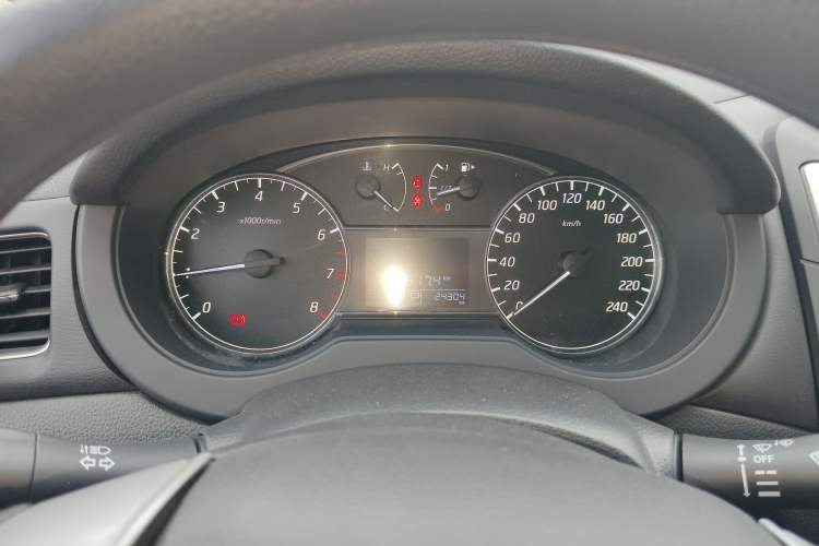 Used Nissan Tiida 2016 1.6L CVT Cool Dynamic Edition Instrument Cluster